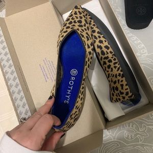 Rothys leopard flats